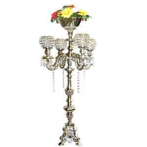 Candélabre décoratif de haute qualité plaqué or, poli à la main, avec bol central pour fleurs et cheminée en verre transparent pour bougies chauffe-plat - Product Image 2