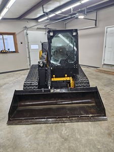 Cargadoras de Dirección Deslizante Diésel JCB Usadas y Duraderas con Capacidad de Cucharón de 5.1 m³ Diseñadas para un Funcionamiento Prolongado y Excelente Rendimiento - Product Image 5