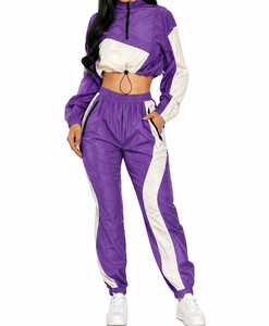 ชุดวอร์มกีฬาผู้หญิง เสื้อแจ็คเก็ตครอปกันลม กางเกงจ็อกเกอร์ รับสกรีนโลโก้ - Product Image 1