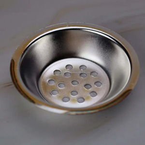 Support d'encensoir en métal de fer fabriqué à la main avec couverture élégante accessoire religieux durable salle de prière de luxe et utilisation de parfum aromatique - Product Image 1