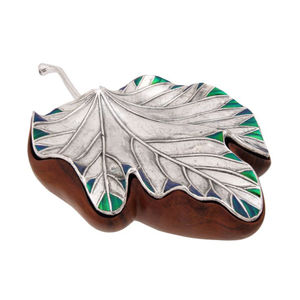 Cuencos de Lujo para Servir Comida en el Hogar y Hoteles, Diseño de Hojas de Aluminio Fundido Pulido Brillante Plateado, Atractivos y Elegantes - Product Image 1