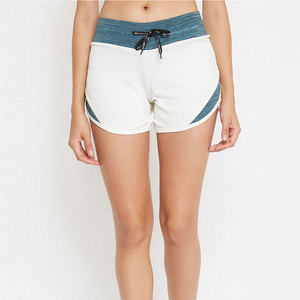 Shorts Ligeros y Transpirables de Alta Calidad para Mujer, Hechos de Algodón Personalizables para Venta en Línea - Product Image 1