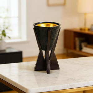 Ensemble de brûleurs d'encens modernes en forme de sablier avec finition en bois texturé et supports noirs élégants, parfaits pour une fragrance minimaliste à la maison - Product Image 4