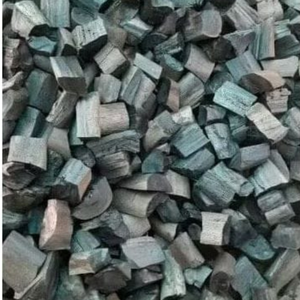 Carbón de madera de tamarindo de Indonesia para asar carne con resultados perfectamente cocinados como se desee se vende a un precio asequible - Product Image 2