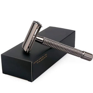 Maquinilla de afeitar profesional de doble filo, tradicional, de acero inoxidable, para el cuidado y peinado de la barba para hombres. - Product Image 1