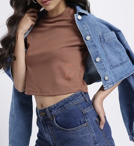Meilleure vente d'été : T-shirt femme à manches courtes, coupe ajustée, crop top pour adolescentes et femmes, haute qualité, basique mais au look élégant - Product Image 4