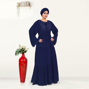 Caftán contemporáneo de rayón, confeccionado en tela transpirable con diseño de paneles en cascada y delicado detalle de encaje en el escote, para mujer. - Product Image 2