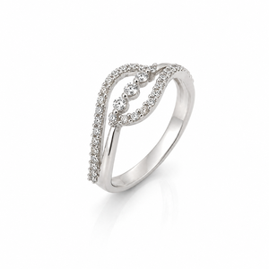 Anillo de Plata de Ley 925 para Mujer, Diseño de Doble Ola con Circonita Cúbica de Corte Redondo y Banda Pavé, Acabado Pulido Elegante, Ideal para Bodas - Product Image 2