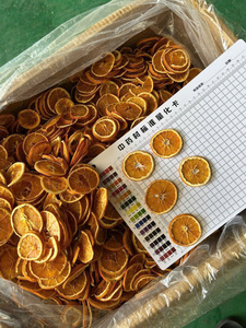 Tranches d'orange séchées en gros, garniture naturelle aux agrumes pour thé, cocktails, pâtisserie, décoration. Fournisseur d'orange déshydratée du Vietnam. - Product Image 5