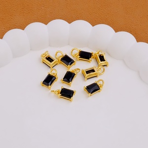 Noir Onyx Pierre De Naissance Pierre Précieuse Baguette Facettes Plaqué Or Prong Ensemble Pendentif Charme À La Main Bijoux Pierre Connecteur En Gros - Product Image 4