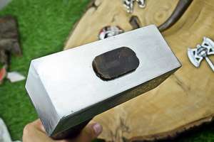 MORTAL BLADES Marteau Viking OEM personnalisé, fait main en acier au carbone, design gravé à la main, qualité industrielle, multi-usages, manche en hickory - Product Image 4