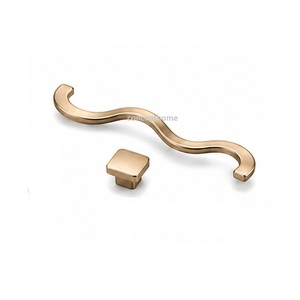Tirador de latón para barra y pomo cuadrado: Diseño minimalista, herrajes duraderos para muebles de cocina, cajones y armarios. - Product Image 2