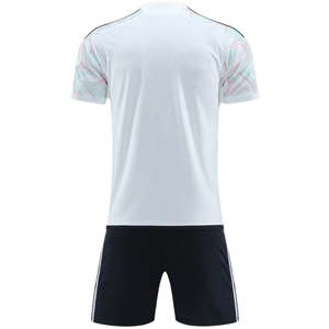 Tenue de football personnalisée Starlet International, maillot rouge et noir, ensemble short, polyester respirant, adulte unisexe - Product Image 6