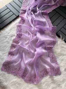 Sari de fiesta de diseño con tela suave y brillante, con hermoso bordado de secuencia en el borde y en todo el sari. - Product Image 1