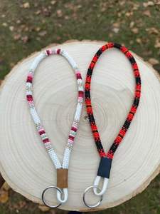 Collar de cuentas estilo bohemio para mujer, porta credenciales, asequible y elegante a precio económico. - Product Image 2