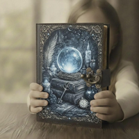 Carnet en cuir vintage avec boule de cristal, livre de sorts sorciers, grimoire gothique, journal à fermoir métallique, carnet d'écriture fantastique, Noël