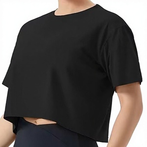 เสื้อยืดครอปทรงบ็อกซี่แฟชั่นผู้หญิง สไตล์สตรีทแวร์ลำลองสำหรับฤดูร้อน ทรงหลวม แขนสั้น ปักลาย ขายส่ง - Product Image 1