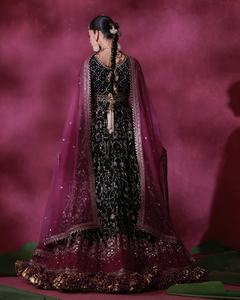 Salwar Kameez pakistanais de marque haut de gamme pour femmes, idéal pour les occasions de fête et de plage, en viscose, anti-humidité et séchage rapide - Product Image 5