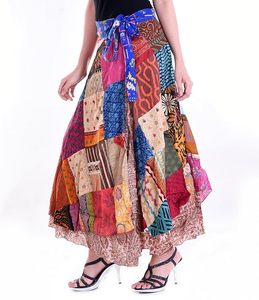 Falda Maxi Reversible Hecha a Mano con Parches, Falda de Playa para Mujer, Falda Cruzada de Seda Sari Vintage - Product Image 3