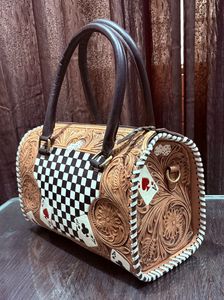 Sac à main en cuir véritable fait main et sculpté à la main pour femmes, avec un design floral vintage, artisanat de qualité supérieure - Product Image 2