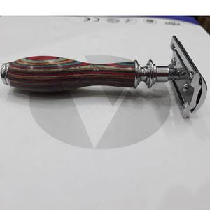 Rasoir de sécurité traditionnel pour hommes en acier inoxydable à double tranchant avec manche en bois, rasoir à barbe confortable avec lame de rasoir - Product Image 1