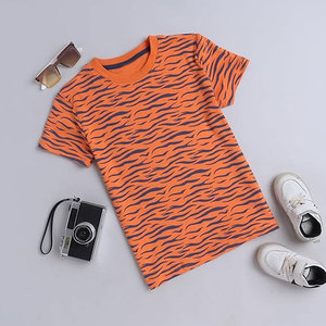 T-shirt en coton imprimé pour garçons, décontracté, à manches courtes, doux, respirant, pour l'été, à porter tous les jours, avec motif graphique, confortable et léger pour enfants - Product Image 3