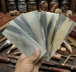 Lámina de Cuerno de Búfalo Premium, Material Natural Negro Hecho a Mano para Monturas de Gafas a Precio de Mayoreo - Product Image 1