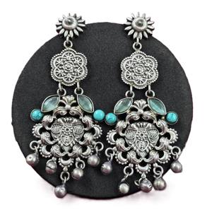 Boucles d'oreilles pendantes en argent antique oxydé pour femmes |   Boucles d'oreilles bohèmes indiennes, bijoux ethniques de Bollywood, cadeau pour elle - Product Image 1