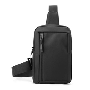 Bolso cruzado de pecho para hombre, bandolera de negocios para viajes al aire libre y senderismo - Product Image 2