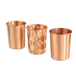 Verre à boire en cuivre pur de qualité supérieure |   Fabriqué à la main, écologique, léger, capacité de 250 ml |   Conception de logo personnalisé |   Fournisseur en gros - Product Image 3
