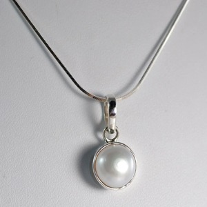 Collier de perles d'eau douce, bijoux en argent sterling 925, serti à la main, collier fait main, cadeau pour elle - Product Image 1
