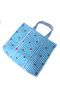 Blue Striped Heart <b>Quilted</b> Handmade Cotton <b>Tote</b> <b>Bag</b> with Zipper Closure Chains Cute Heart Print Lightweight Travel Shopping <b>Bag</b> - Product Image 4