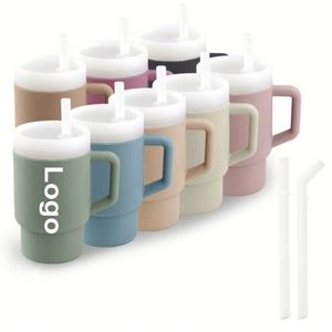 Vasos de Silicona Antideslizantes y Resistentes a Caídas para Niños y Bebés, Aptos para Alimentos, con Pajitas al 2%, Logotipo Personalizado, Uso Promocional - Product Image 1