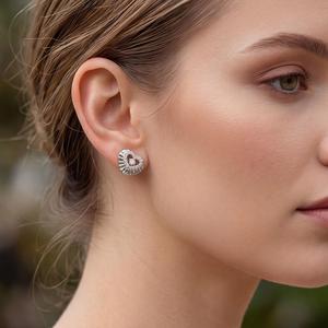 ต่างหูแบบติดหูรูปหัวใจ DIVYORO LUXE HEART BLOSSOM - Product Image 4