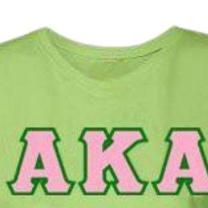Camiseta con cuello en V con letras AKA, color verde Kelly, de algodón premium, manga corta, ropa de hermandad griega, camiseta AKA - Product Image 4