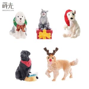 202508 1:64 accesorios de resina en miniatura de estilo de amor de hadas religiosas modernas ecológicas para casas de muñecas figuritas de perro de Navidad - Product Image 3
