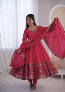 Traje Salwar Kameez Estilo Pakistaní, Vestido de Fiesta para Mujer, Estilo Indio Musulmán, Seda, Materiales Reciclados, Todas las Temporadas, Listo para Usar - Product Image 3