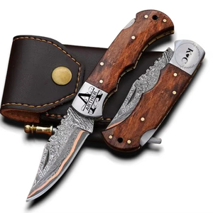Couteau pliant professionnel fait main en acier Damas cuivré avec manche en bois de rose, pointe clip, pour chasse, camping, EDC, avec étui et aiguiseur - Product Image 1