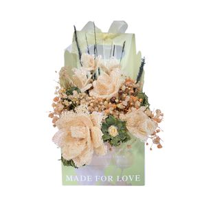 Petit panier à fleurs en loofah naturel, léger et écologique, idéal pour les arrangements floraux, la décoration de la maison et des événements - Product Image 4