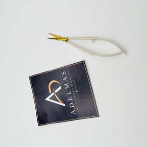 Tijeras de manicura rectas y afiladas de acero inoxidable con punta dorada, color nude, con logotipo personalizado, servicio OEM - Product Image 4