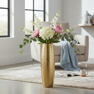 Vase en métal artisanal, porte-fleurs décoratif contemporain, élégant accent de décoration pour table, centre de table, salon, chambre à coucher - Product Image 1