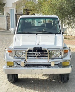 Land Cruiser <span class=keywords><strong>79</strong></span> <span class=keywords><strong>HZJ</strong></span> <span class=keywords><strong>79</strong></span> d'occasion, simple <span class=keywords><strong>cabine</strong></span>, <span class=keywords><strong>double</strong></span> <span class=keywords><strong>cabine</strong></span>, 4.2L Diesel, manuelle, 4x4, pick-up d'occasion prêt à être expédié - Product Image 2