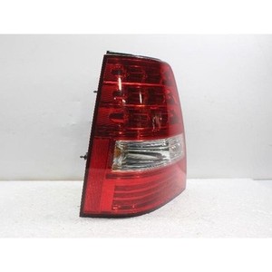 Luz Trasera Izquierda Usada para Sorento 924013E500 - Product Image 3