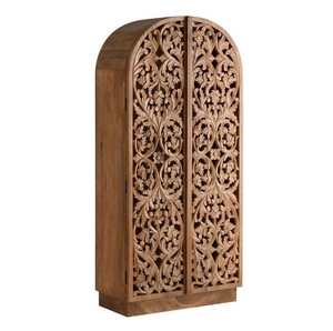 Armario de Lujo Hecho a Mano con Madera Sólida, Arqueado, de 2 Puertas, con Tallado Ornamental de Hojas Botánicas, en Roble Miel - Product Image 1