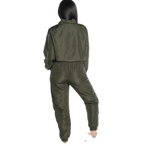 Conjunto Deportivo de 2 Piezas para Mujer, Color Verde Oliva, con Capucha, Manga Larga, Estilo Deportivo, Secado Rápido, Poliéster, Corte Regular, para Todas las Temporadas - Product Image 3