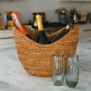 Cesta enfriadora de cerveza y vino de ratán con asas recortadas, elegante cubeta enfriadora de bebidas - Product Image 6