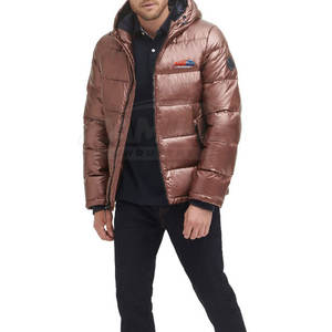 Chaqueta Acolchada para Hombre, Hecha en Pakistán, de Alta Calidad y Transpirable, la Más Vendida, Ropa de Invierno - Product Image 3
