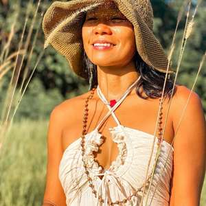 Robe longue bohème blanche pour femme, sans manches, col halter, fluide, en coton, idéale pour la plage, les vacances et les festivals - Product Image 2