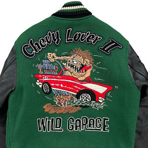 แจ็คเก็ตเบสบอลทรงบอมเบอร์แบบวาร์ซิตี้สำหรับผู้ชาย สไตล์เท่ห์  ผ้าฟลีซ  คอตั้ง  ปักลายหนังวัว  รับผลิตตามสั่งขายส่ง - Product Image 3