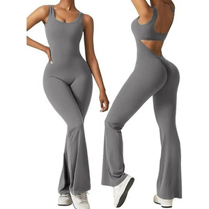 Mono Deportivo con Cuello en U y Tirantes Anchos para Mujer, Mono de Alta Calidad con Estilo de Leggings Ajustados y Efecto Levanta Glúteos - Product Image 4